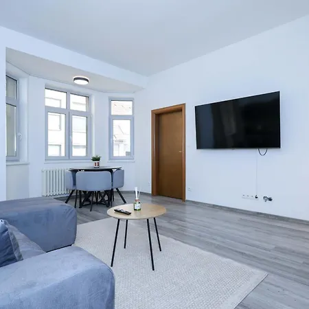 Spacious 2 Bedroom In * Bratislava