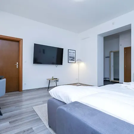 Daire Spacious 2 Bedroom In