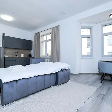 Daire Spacious 2 Bedroom In Bratislava